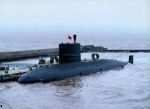 国产潜艇坦克视频,揭秘我国水下陆战利器