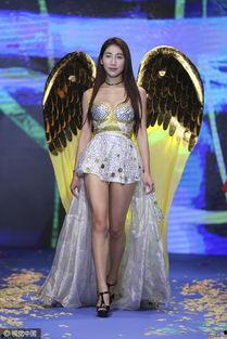 国产内衣秀视频,时尚与民族元素的完美融合